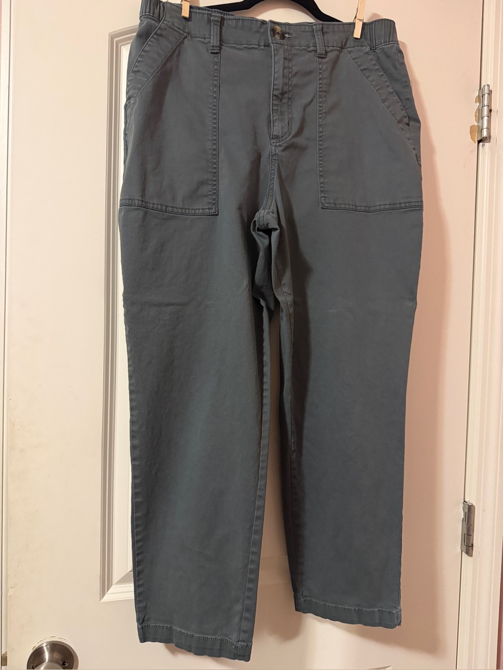 SONOMA Men's Gray Straight-Leg Chinos